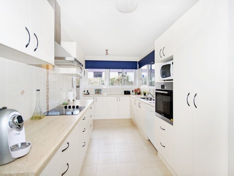 24 Karowara Street, The Gap QLD 4061