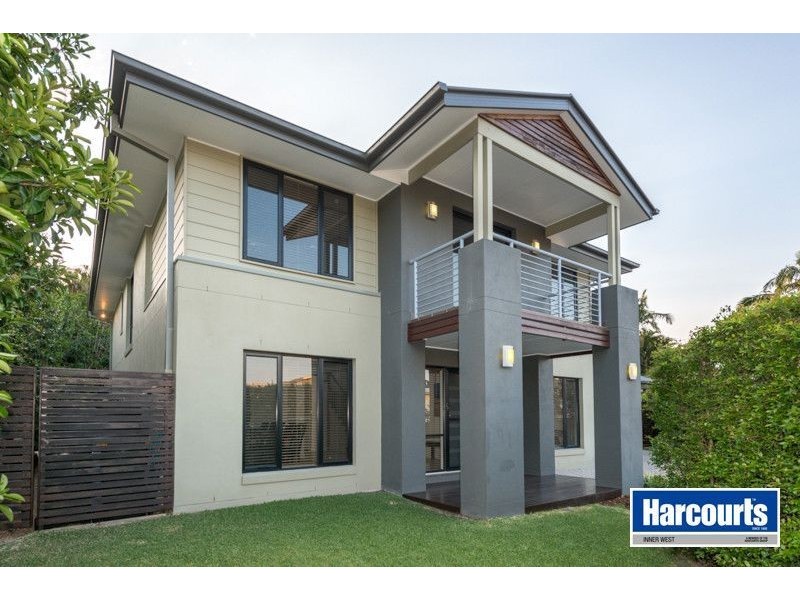 5 Thomsen Court, The Gap QLD 4061