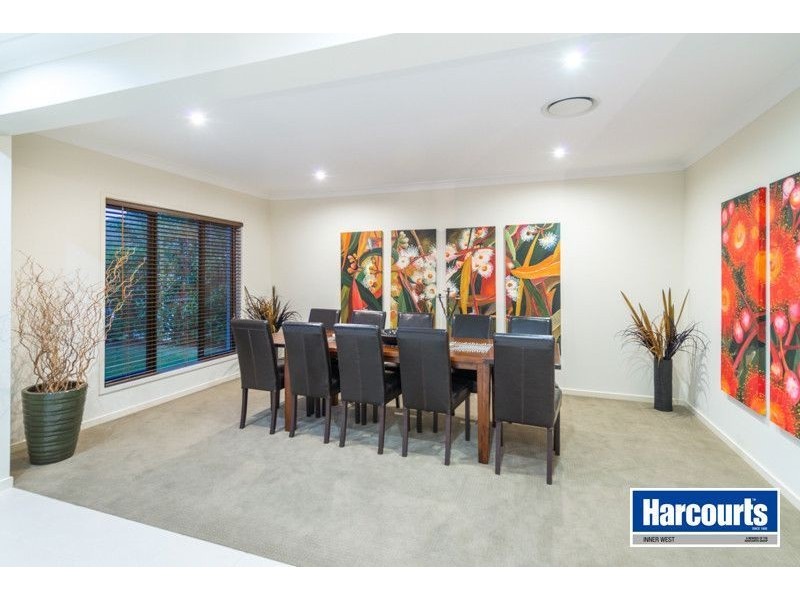 5 Thomsen Court, The Gap QLD 4061