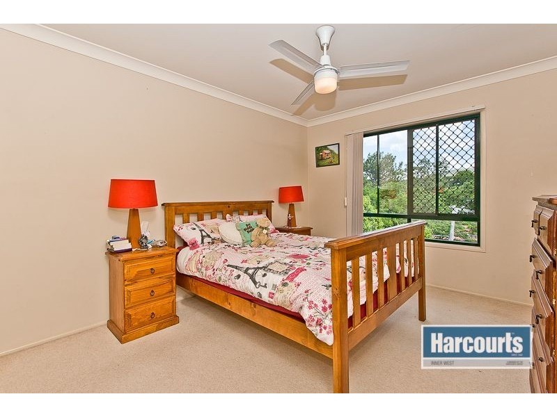 15/60 Warana Street, The Gap QLD 4061