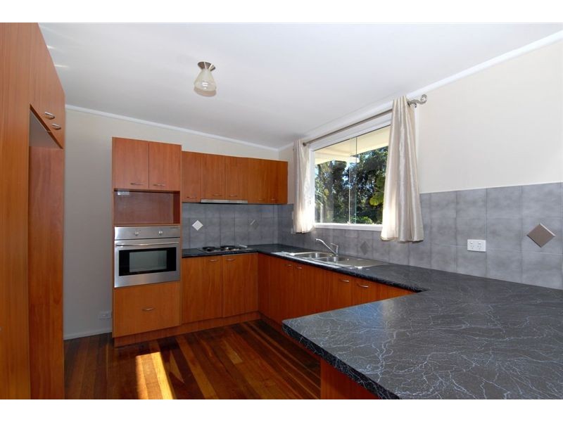 16 Quirk Street, The Gap QLD 4061