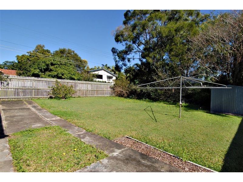 16 Quirk Street, The Gap QLD 4061