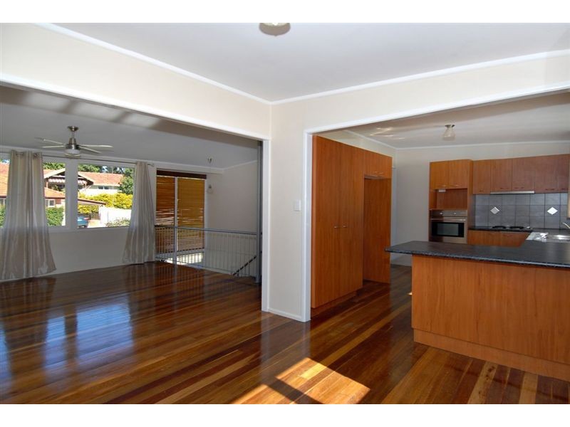 16 Quirk Street, The Gap QLD 4061