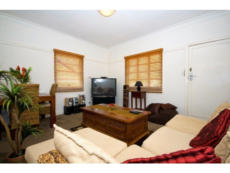 1/449 Waterworks Rd, Ashgrove QLD 4060