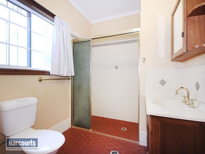 5 Bellerose Street, The Gap QLD 4061
