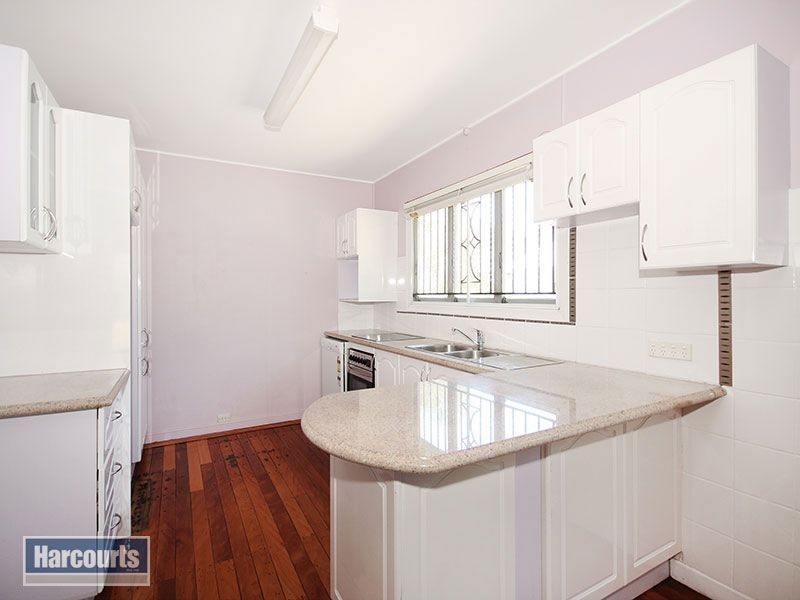 28 Romea Street, The Gap QLD 4061