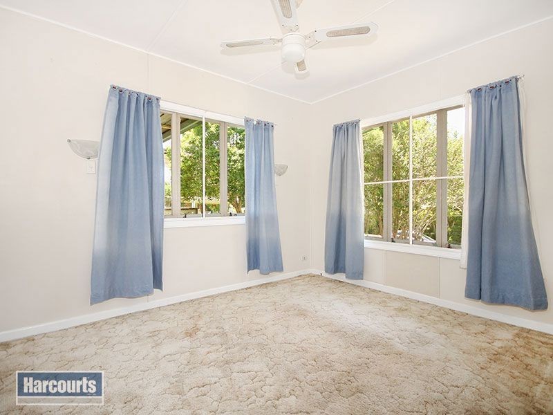 28 Romea Street, The Gap QLD 4061