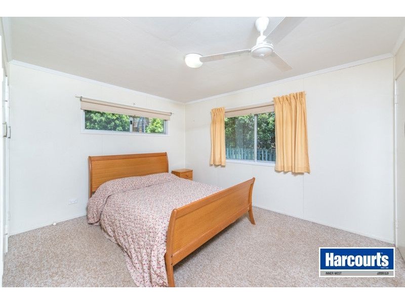 5 Craigmore Street, The Gap QLD 4061