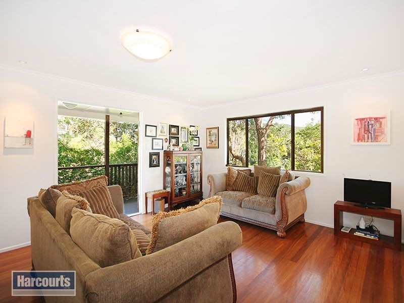 33 Kilsby Street, The Gap QLD 4061