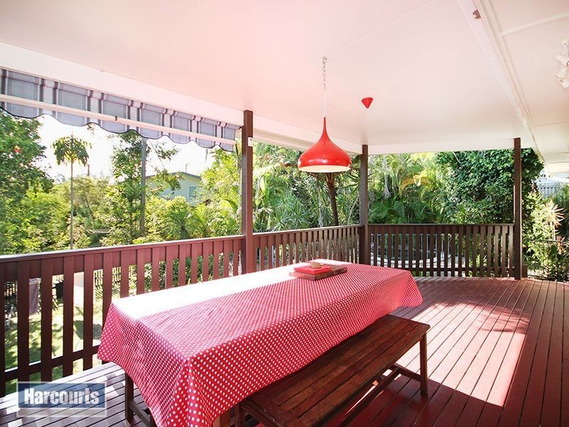 33 Kilsby Street, The Gap QLD 4061