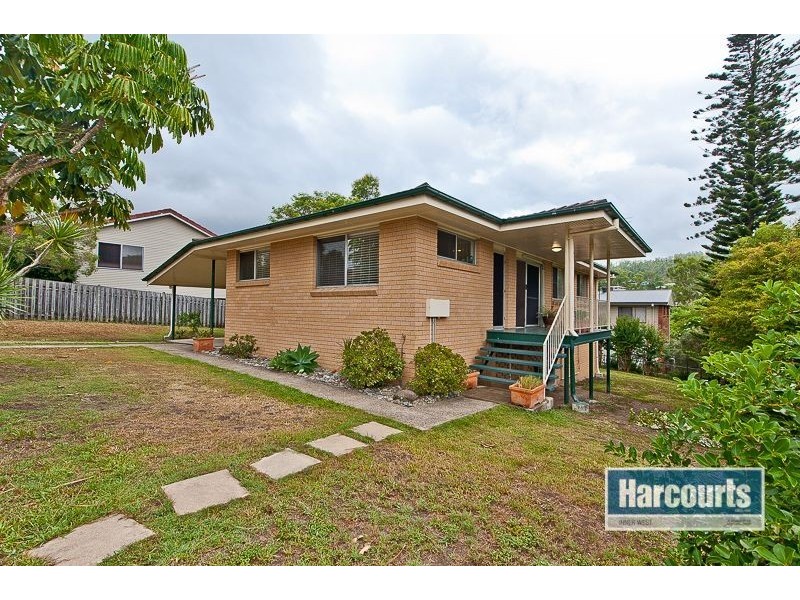 16 Eranga Street, The Gap QLD 4061