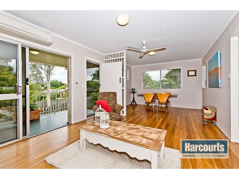16 Eranga Street, The Gap QLD 4061