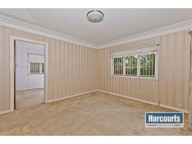 24 Alexandra Street, Bardon QLD 4065