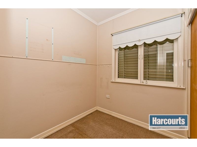 24 Alexandra Street, Bardon QLD 4065