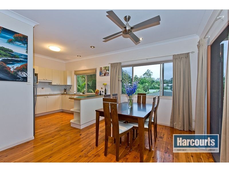 12 Lynwood Court, Ferny Hills QLD 4055