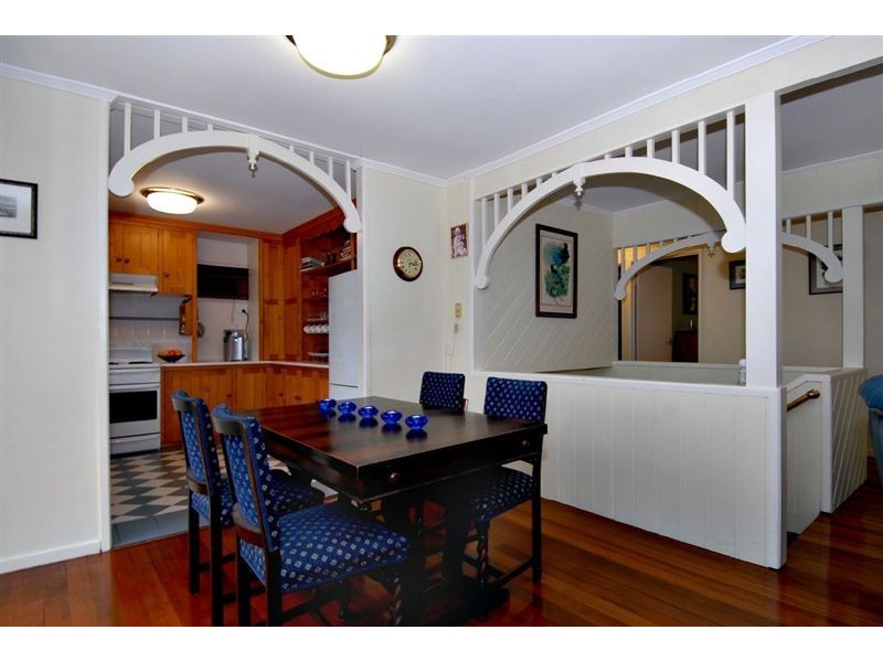 16 Woodside Street, The Gap QLD 4061