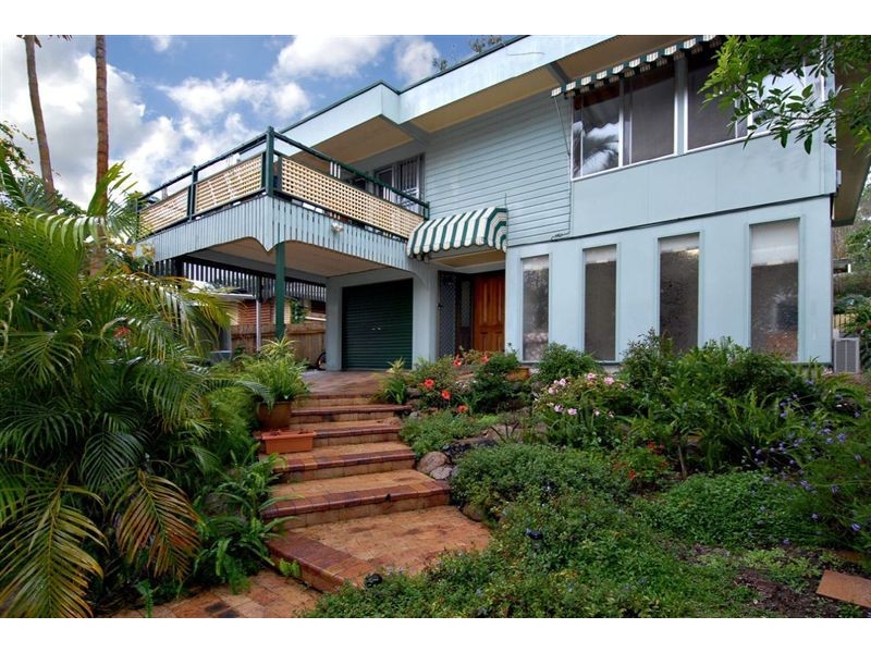 16 Woodside Street, The Gap QLD 4061