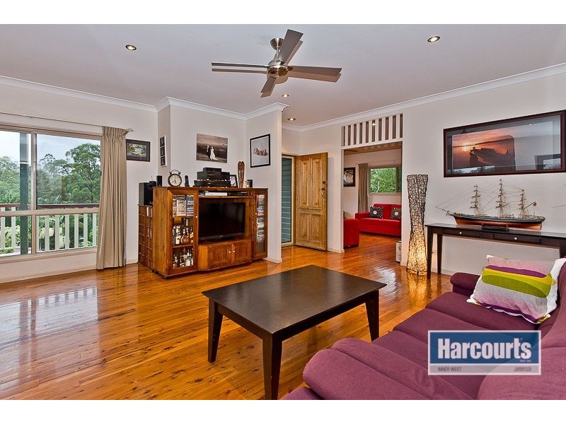 12 Lynwood Court, Ferny Hills QLD 4055