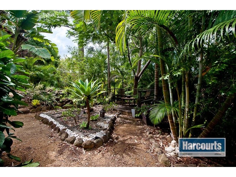 17 Davander Close, The Gap QLD 4061