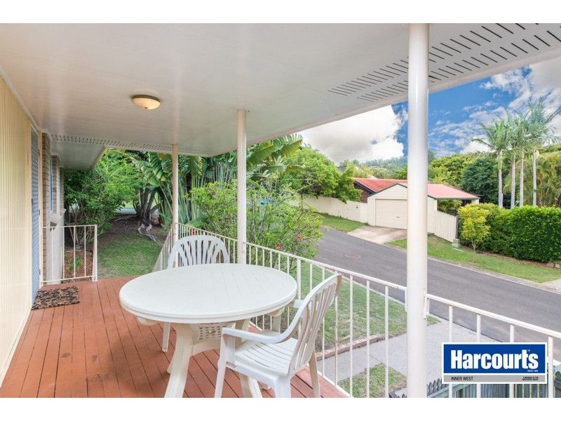 25 Eranga Street, The Gap QLD 4061