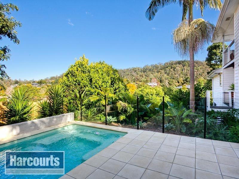 13 Chicester Street, The Gap QLD 4061