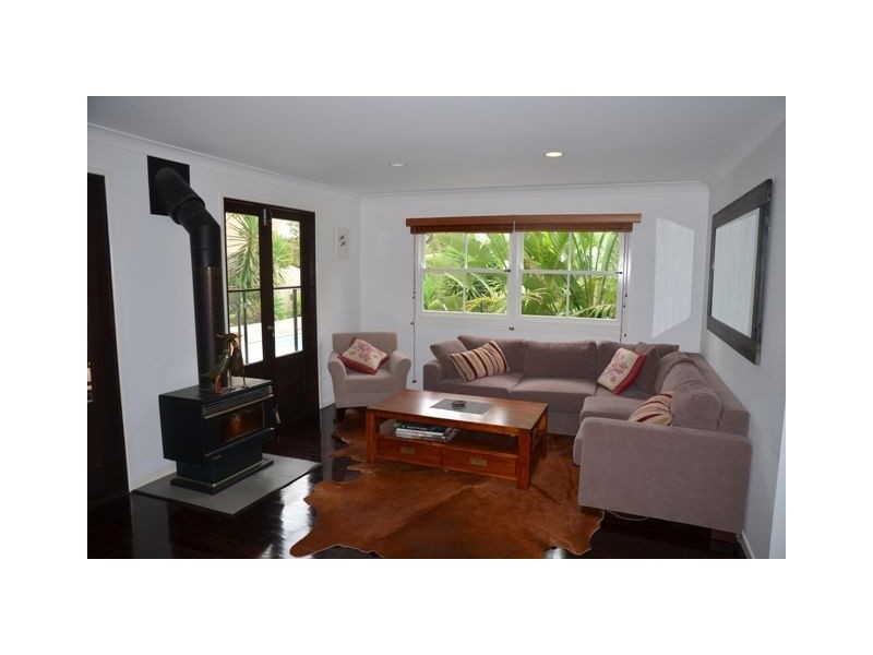 13 Chicester Street, The Gap QLD 4061