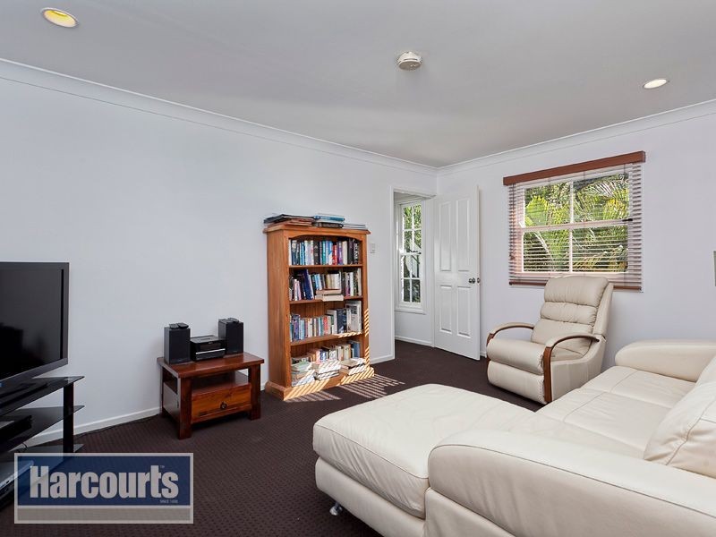 13 Chicester Street, The Gap QLD 4061