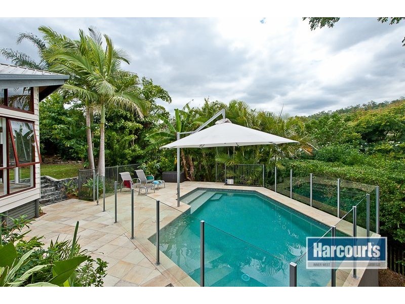 40 Tilquin Street, The Gap QLD 4061