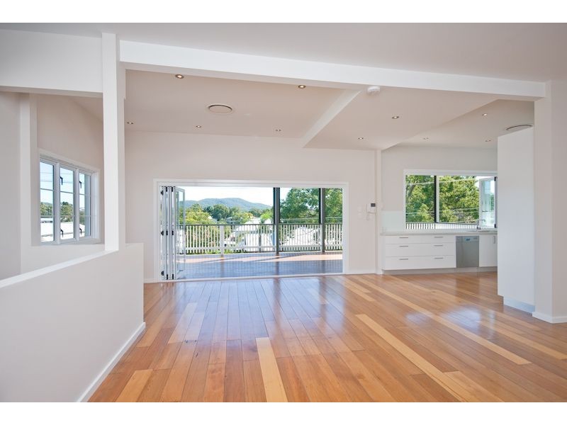 4 Kent Street, Red Hill QLD 4059