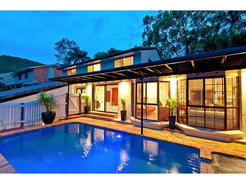 12 Bellerose Street, The Gap QLD 4061