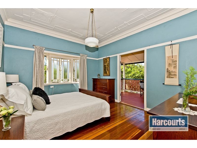 38 Grevillea Road, Ashgrove QLD 4060