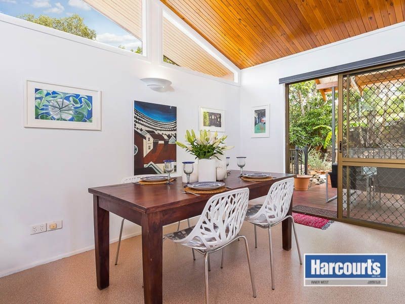 19 Highgrove Court, The Gap QLD 4061