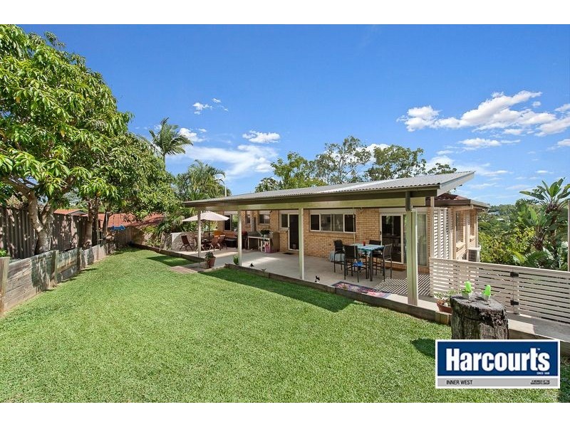 5 Byambee Street, Kenmore QLD 4069