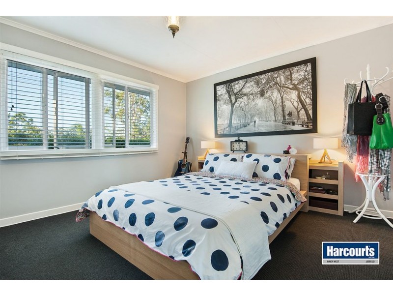 23 Plucks Road, Arana Hills QLD 4054