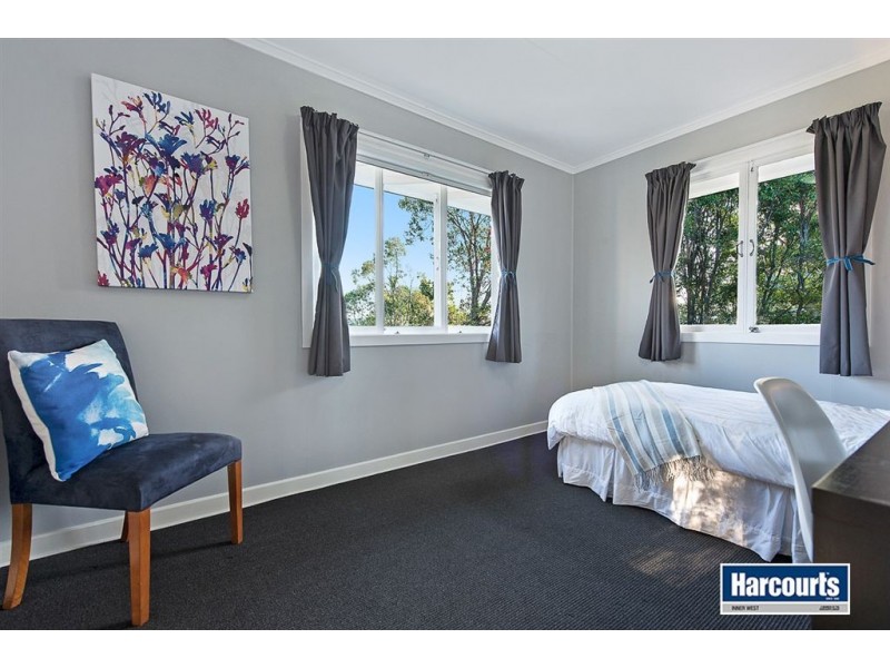 23 Plucks Road, Arana Hills QLD 4054