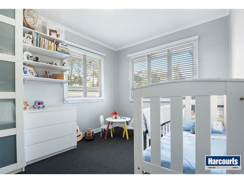 23 Plucks Road, Arana Hills QLD 4054