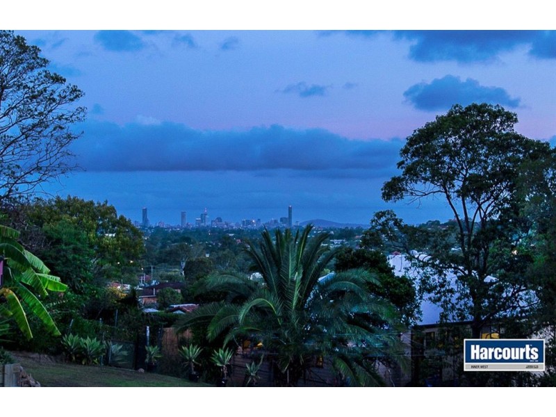 23 Plucks Road, Arana Hills QLD 4054