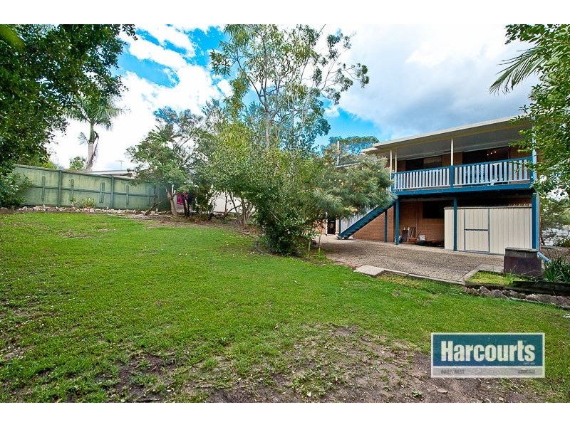 18 Barrabooka Drive, The Gap QLD 4061