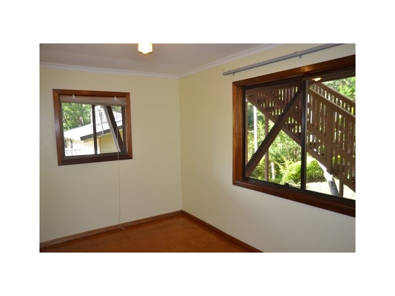 11 Blucher Ave, The Gap QLD 4061