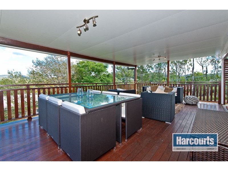 1 Penley Street, The Gap QLD 4061