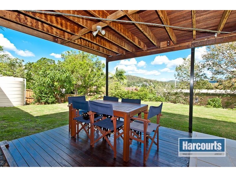 1 Penley Street, The Gap QLD 4061