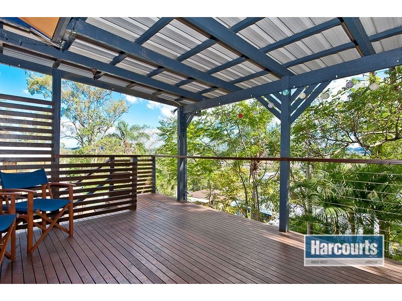 9 Wirlpana Avenue, Ferny Hills QLD 4055