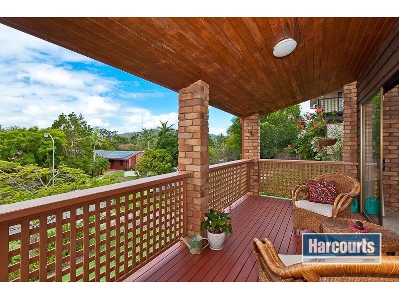 16 Grimsby Street, The Gap QLD 4061