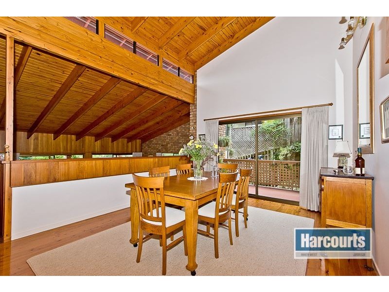 16 Grimsby Street, The Gap QLD 4061