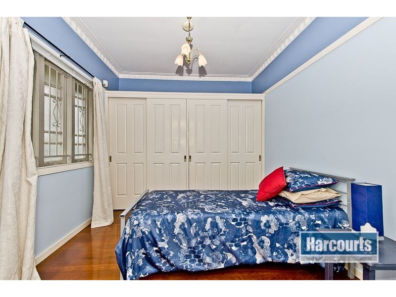 31 Glenfern Avenue, Kedron QLD 4031