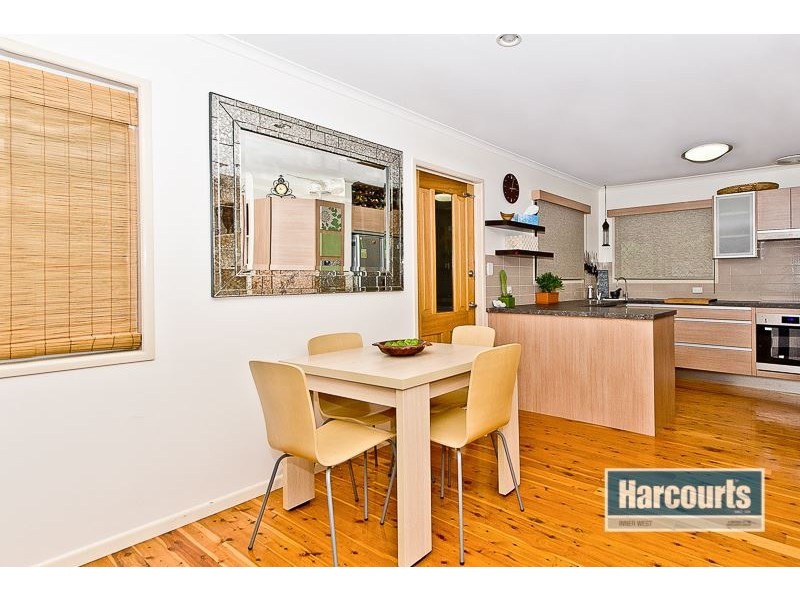 24 Corang Crescent, Ferny Hills QLD 4055