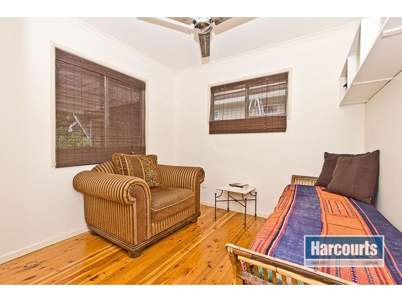 24 Corang Crescent, Ferny Hills QLD 4055