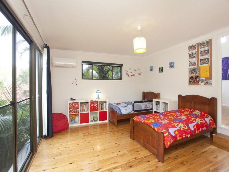 36 Allamanda Street, The Gap QLD 4061