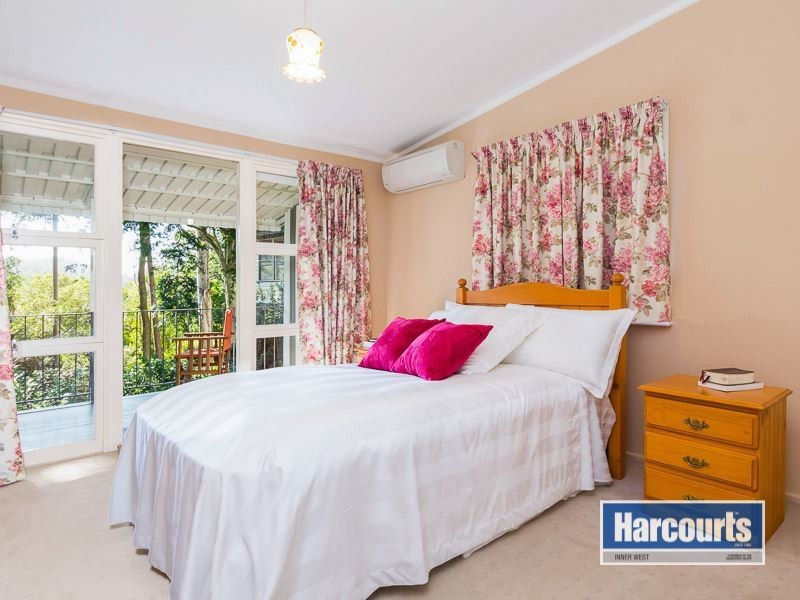 18 Bellata Street, The Gap QLD 4061