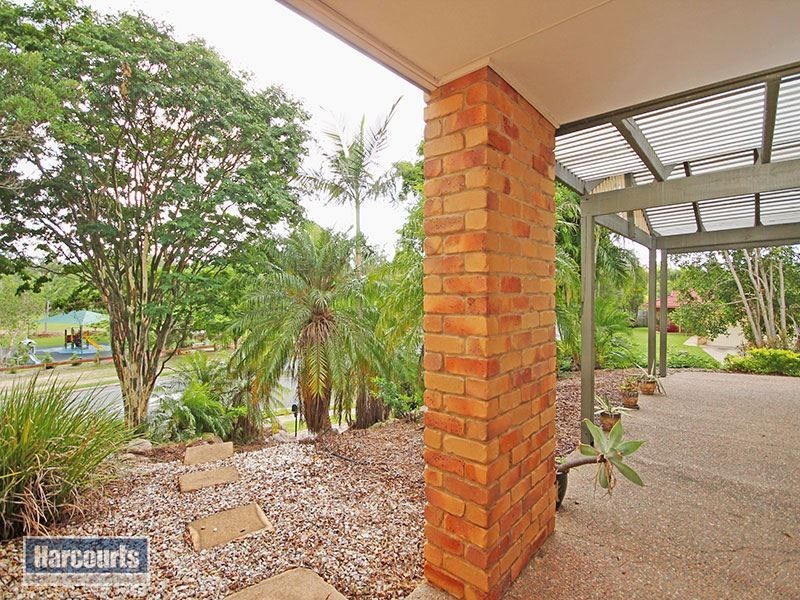 21 Saraband Drive, Eatons Hill QLD 4037